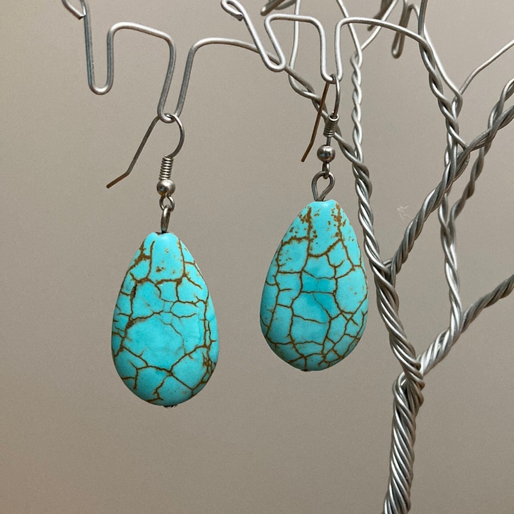 Sky Blue Turquoise Gem Stone